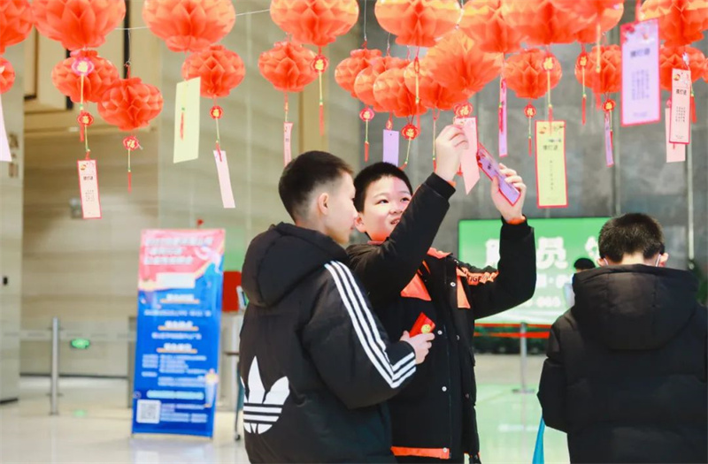 元宵喜樂“鬧”不停，美好生活在華地